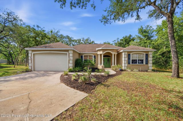 12040 Centralia Road, Spring Hill, FL 34609