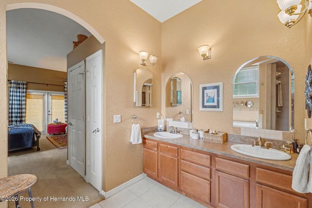 12040 Centralia Road, Spring Hill, FL 34609