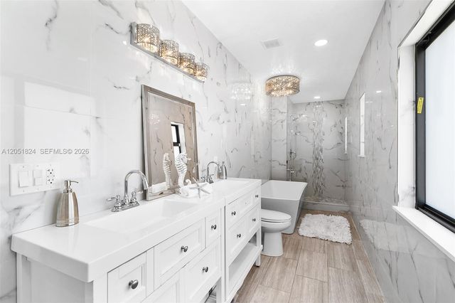 2301 E Las Olas Boulevard, Fort Lauderdale, FL 33301
