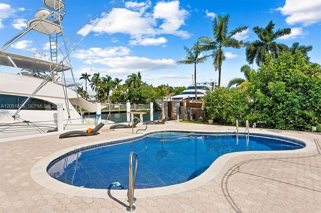 2301 E Las Olas Boulevard, Fort Lauderdale, FL 33301