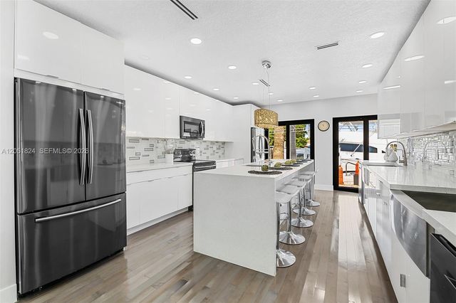 2301 E Las Olas Boulevard, Fort Lauderdale, FL 33301
