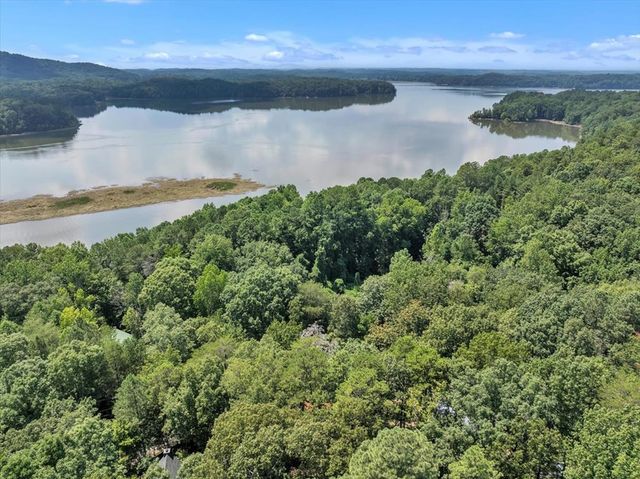 402 Sun Mountain Dr, Chatsworth, GA 30705