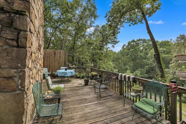 402 Sun Mountain Dr, Chatsworth, GA 30705