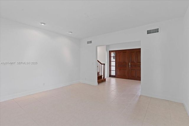1961 NE 188th Street, Miami, FL 33179