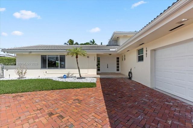 1961 NE 188th Street, Miami, FL 33179