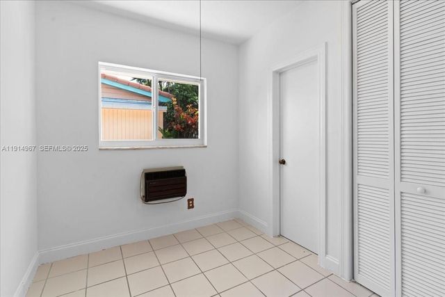 1961 NE 188th Street, Miami, FL 33179