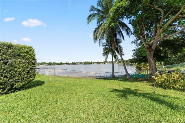 1961 NE 188th Street, Miami, FL 33179