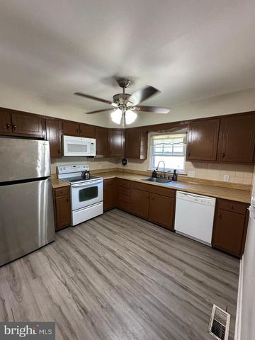 7837 LAWNDALE AVE, Philadelphia, PA 19111