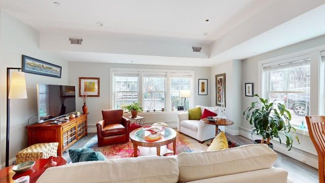 259 Walden St. 104, Cambridge, MA 02138