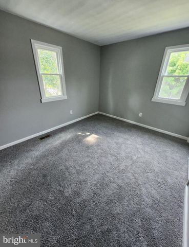 52 GREENBRIDGE DR, Newark, DE 19713
