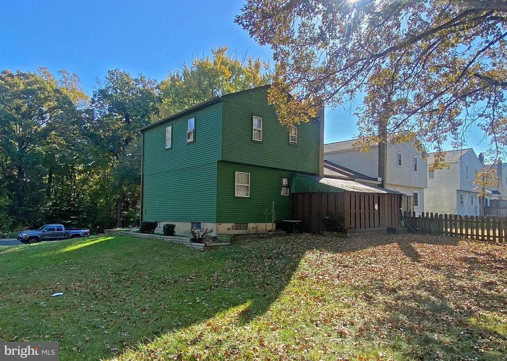 52 GREENBRIDGE DR, Newark, DE 19713