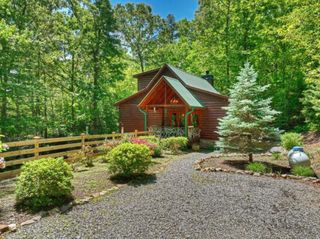 101 Overlook Road, Blue Ridge, GA 30513