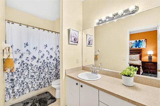 590 Princess Drive, Margate, FL 33068