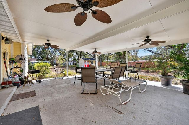 10262 MEMORIAL HIGHWAY, Tampa, FL 33615