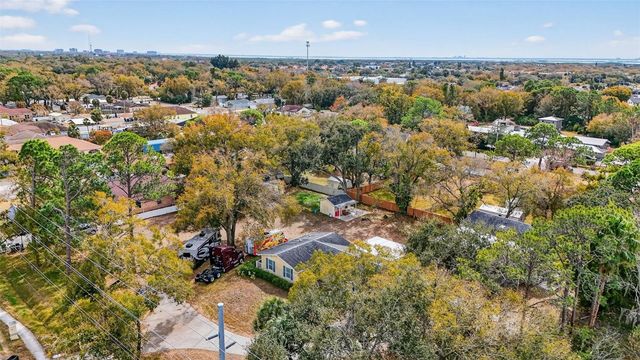 10262 MEMORIAL HIGHWAY, Tampa, FL 33615