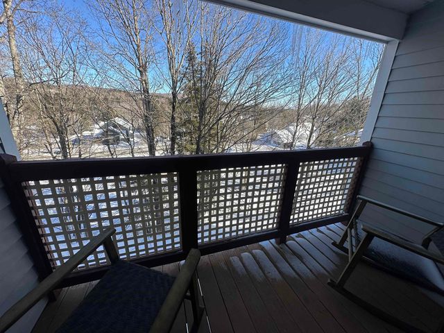 4 Sportscenter Village Way B33, Dover, VT 05356