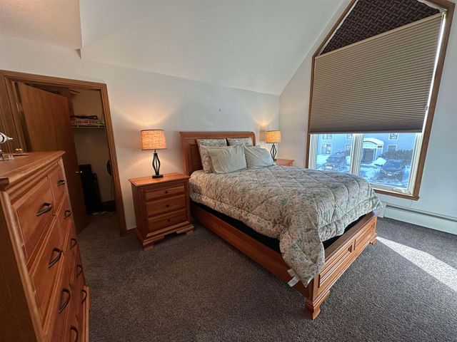 4 Sportscenter Village Way B33, Dover, VT 05356