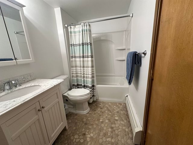 4 Sportscenter Village Way B33, Dover, VT 05356