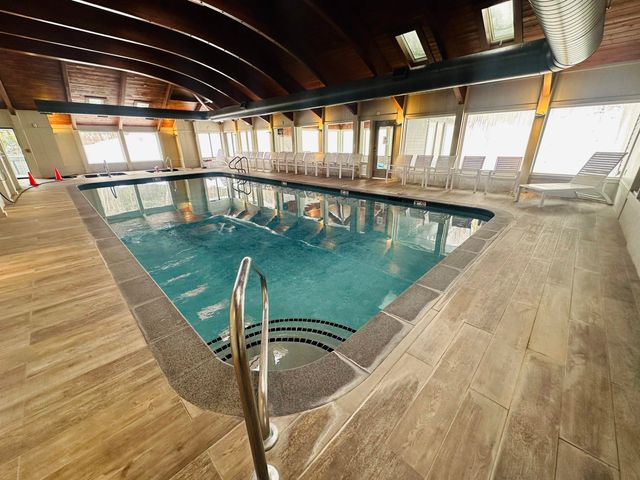 4 Sportscenter Village Way B33, Dover, VT 05356