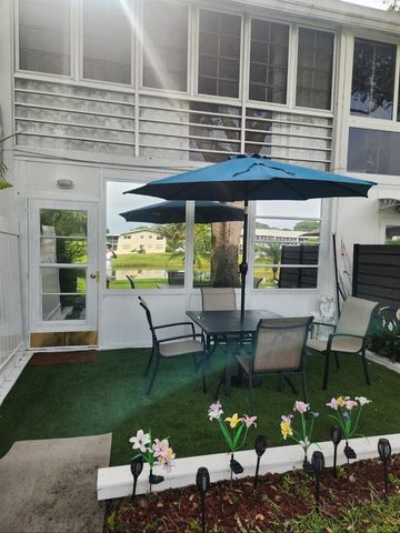 102 E Westbury 102, Deerfield Beach, FL 33442