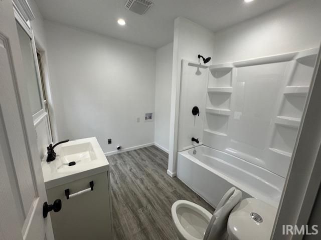 405 Canal, Lagrange, IN 46761