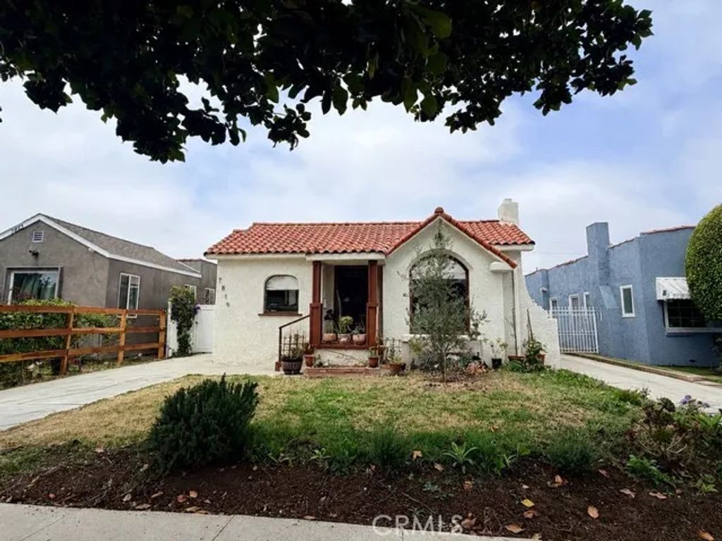 7819 S Harvard, Los Angeles, CA 90047