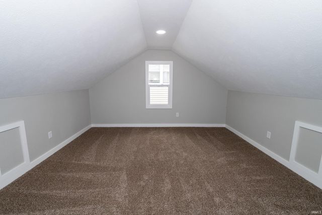 1140 E Victoria Street, South Bend, IN 46614