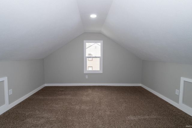1140 E Victoria Street, South Bend, IN 46614