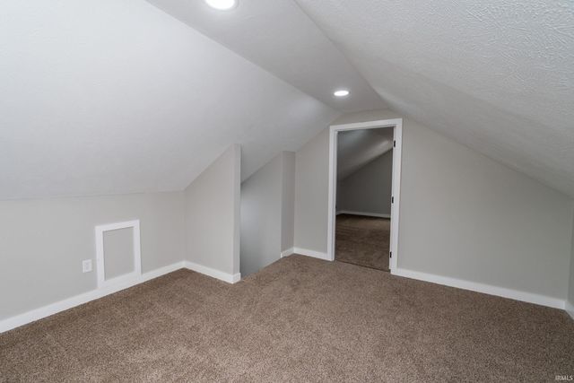 1140 E Victoria Street, South Bend, IN 46614