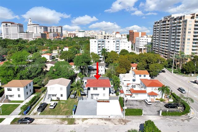 3711 SW 27th Ter, Miami, FL 33134