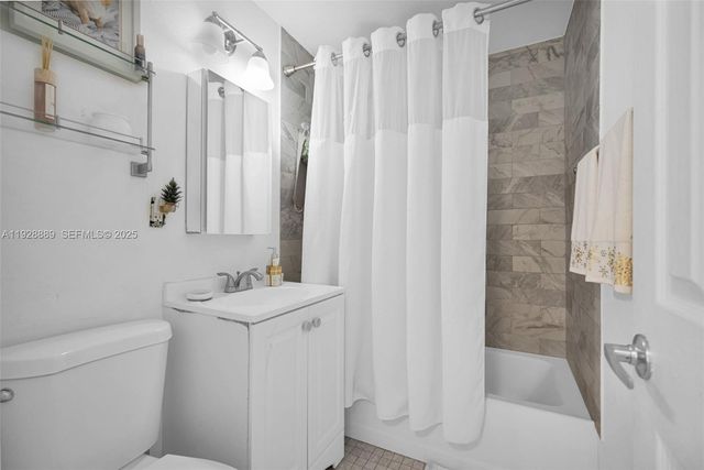 3711 SW 27th Ter, Miami, FL 33134