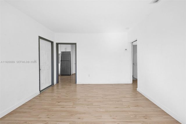 3711 SW 27th Ter, Miami, FL 33134