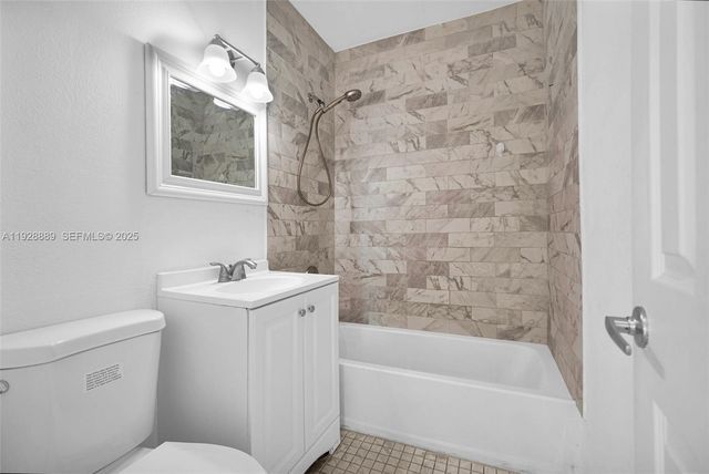 3711 SW 27th Ter, Miami, FL 33134