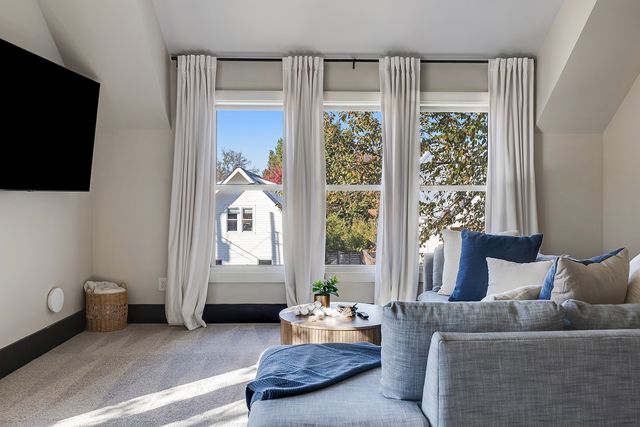 1017 Halcyon Ave, Nashville, TN 37204