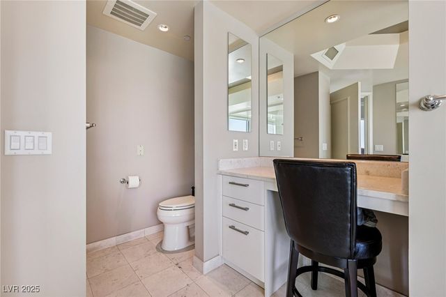 222 Karen Avenue 2608, Las Vegas, NV 89109