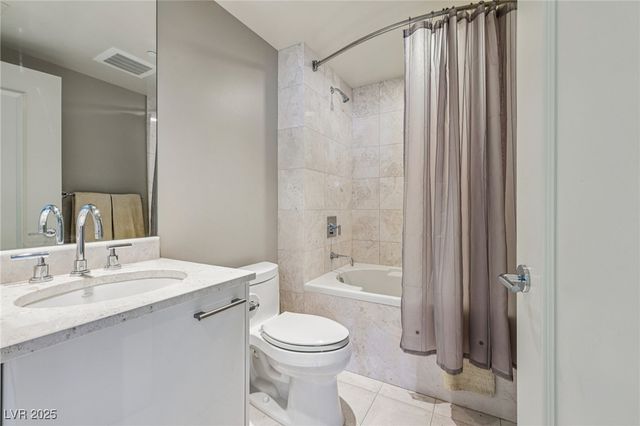 222 Karen Avenue 2608, Las Vegas, NV 89109