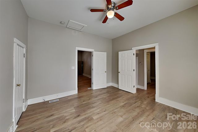 318 Bruce Avenue, Mooresville, NC 28115