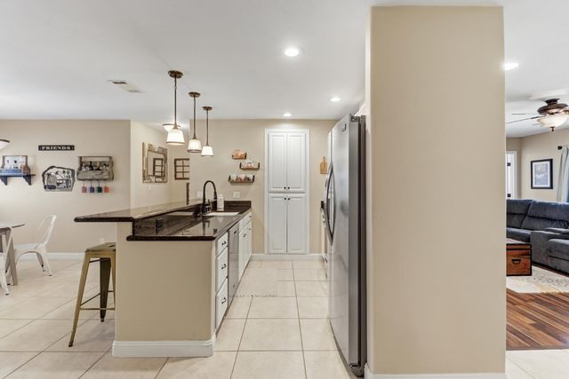6632 Mirwood Ct, Orangevale, CA 95662