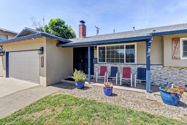 6632 Mirwood Ct, Orangevale, CA 95662