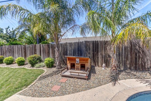 6632 Mirwood Ct, Orangevale, CA 95662