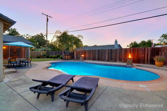 6632 Mirwood Ct, Orangevale, CA 95662