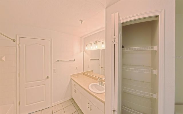 4170 CENTRAL SARASOTA PARKWAY 426, Sarasota, FL 34238