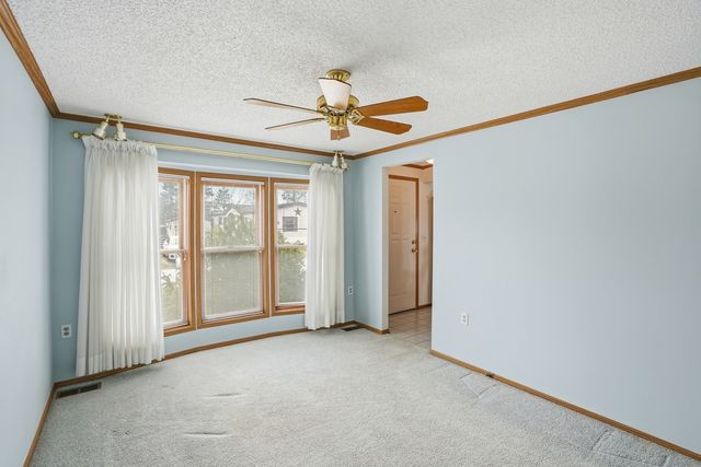 1 Swallow Lane, Beecher, IL 60401