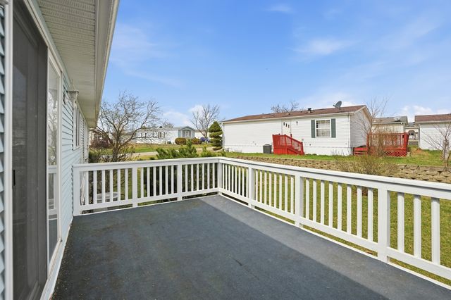 1 Swallow Lane, Beecher, IL 60401