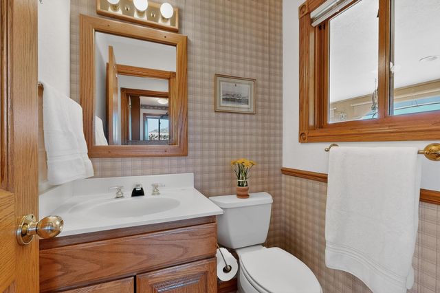 419 Live Oak Court NE, Albuquerque, NM 87122