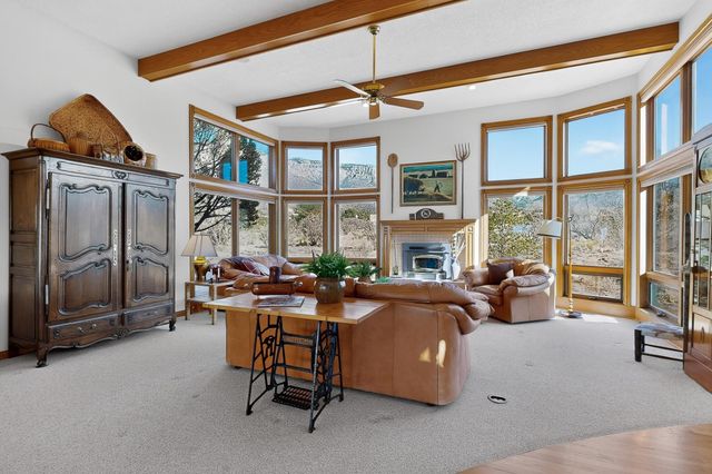 419 Live Oak Court NE, Albuquerque, NM 87122