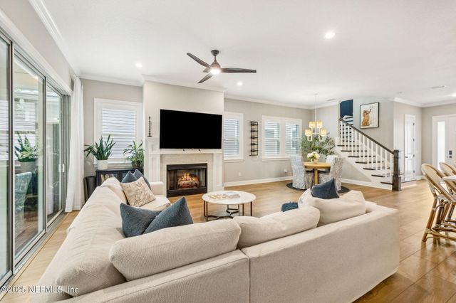 62 PARKBLUFF Circle, Ponte Vedra, FL 32081