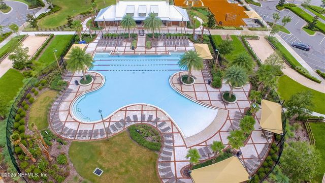 62 PARKBLUFF Circle, Ponte Vedra, FL 32081