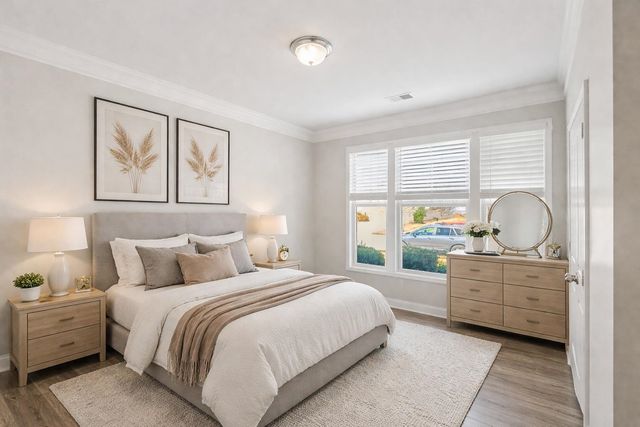 704 Ridgeville Crossing Drive, Inman, SC 29349