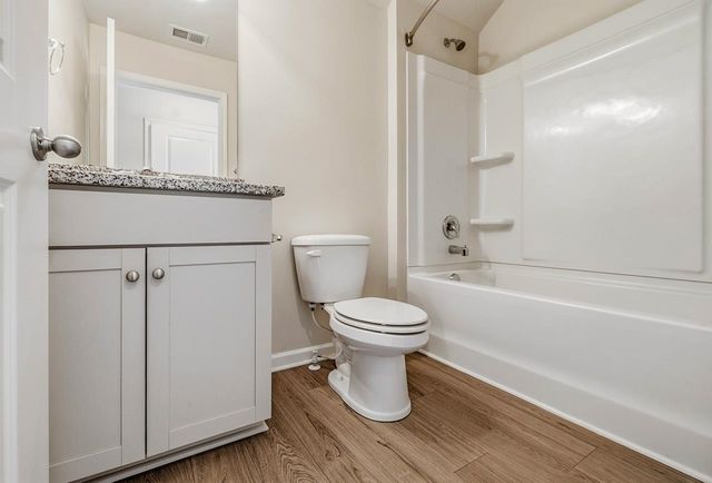 704 Ridgeville Crossing Drive, Inman, SC 29349